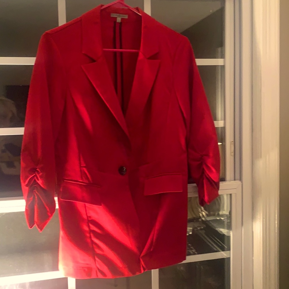 Charlotte Russe Blazer— size Large- never worn!!